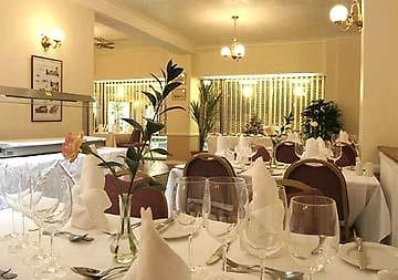 Lonsdales Court Hotel Маргит Экстерьер фото